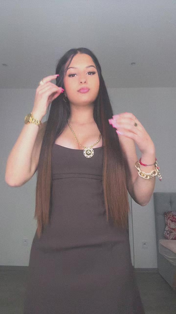 @vivinka🇦🇱