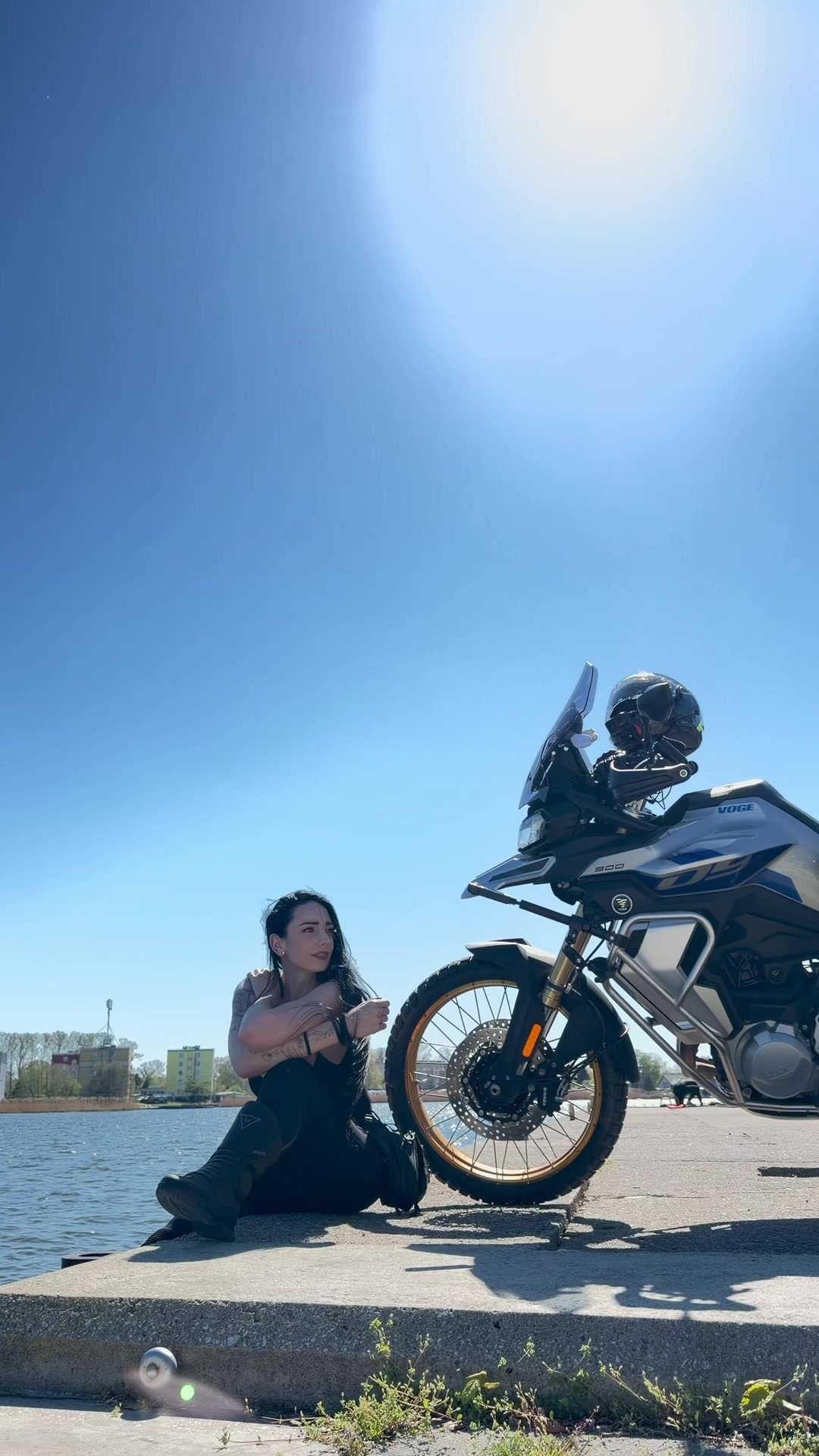 @Moto Fox Veronika