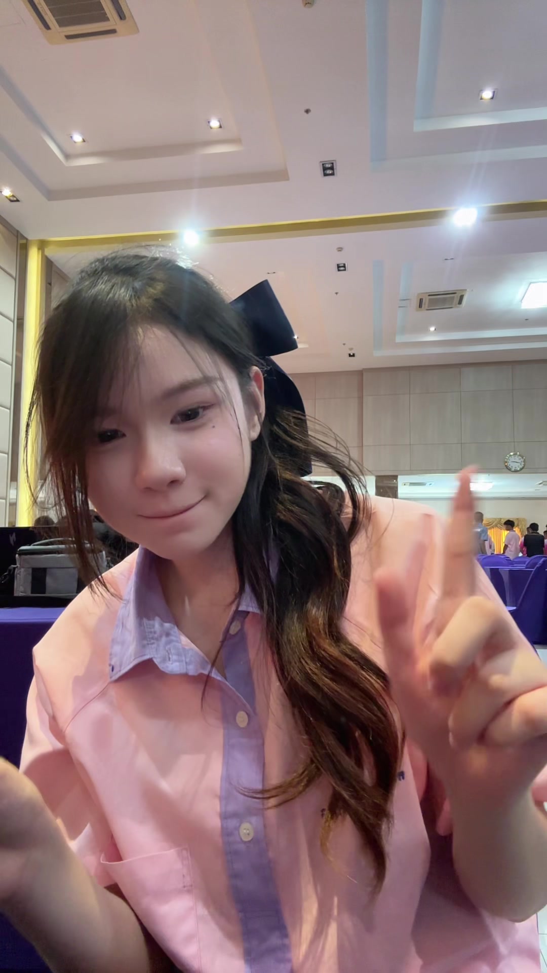 @แอลลี่