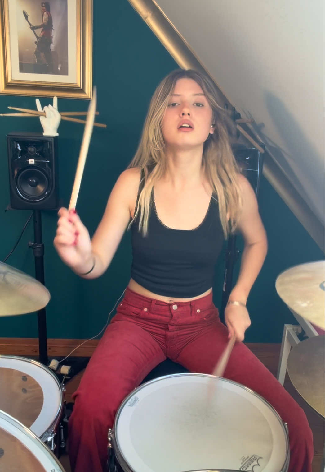 @HELI🥁