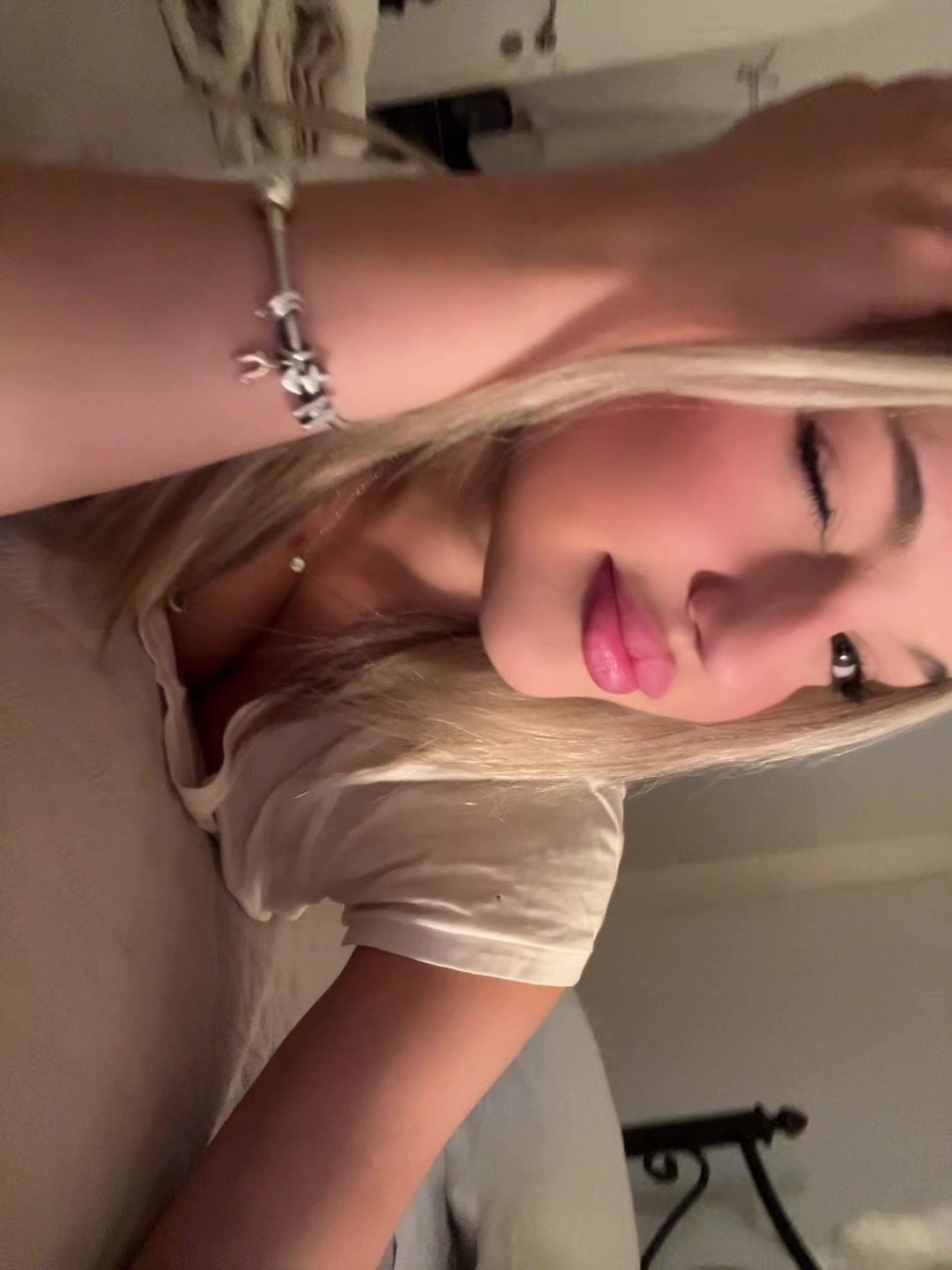 @&mu;&epsilon;&lambda;&iota;&nu;&alpha;