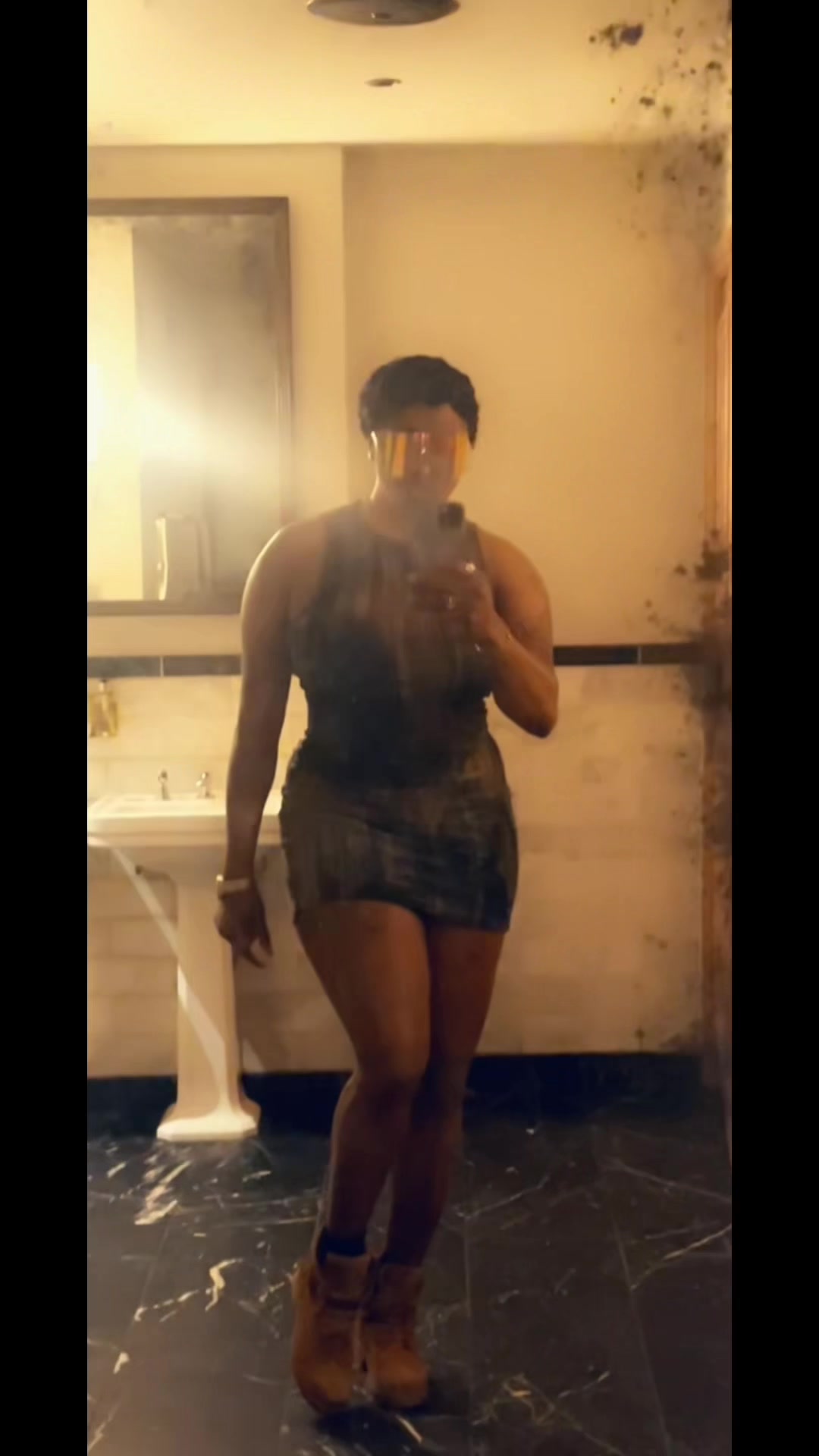 @Shadebby Daramola