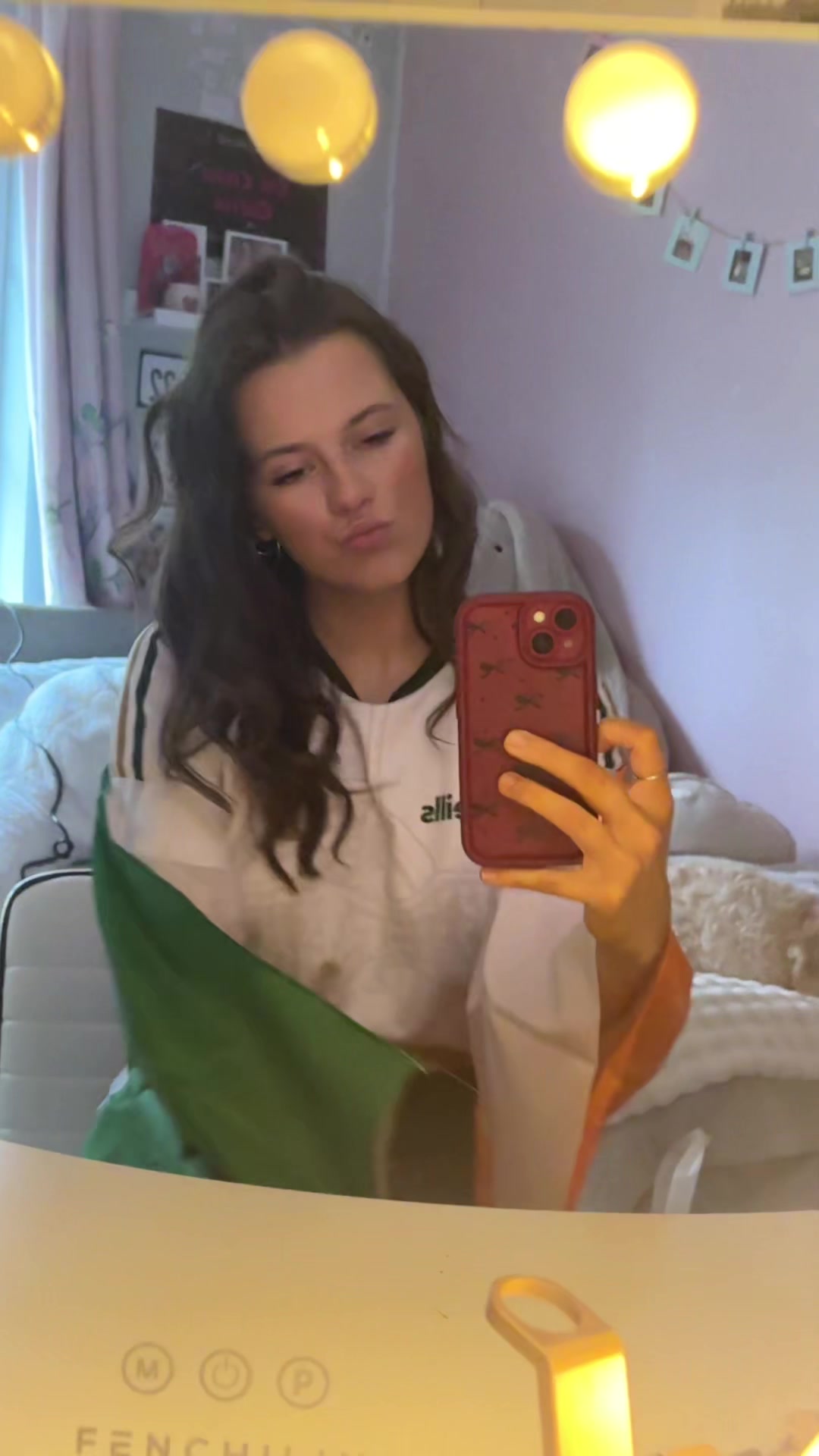 @Aoife McCann xox