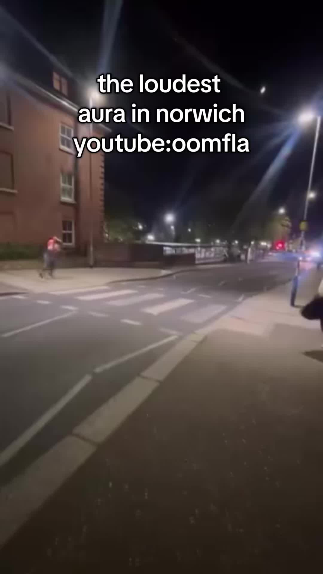 @YouTube:oomfla