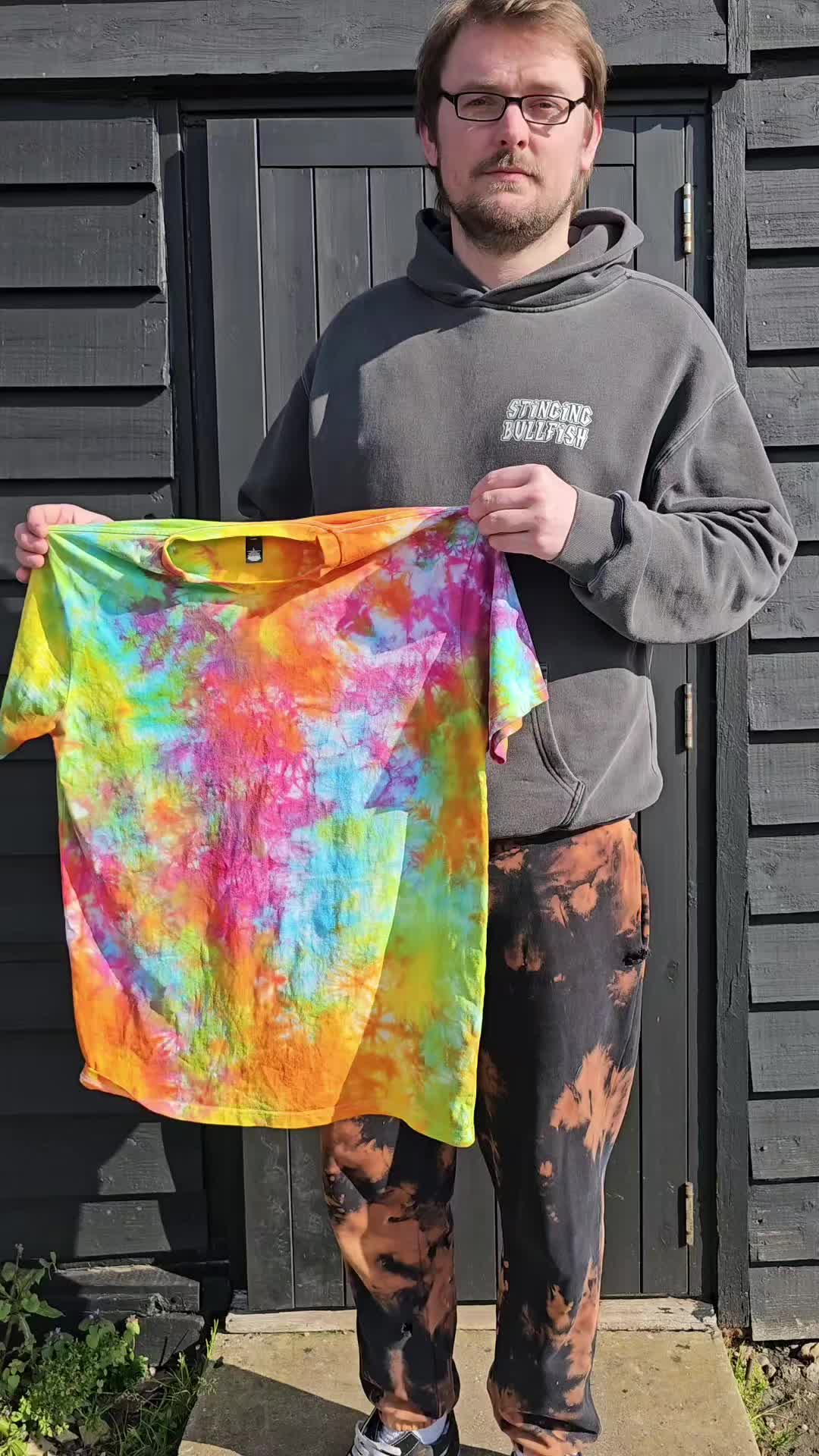 @Stinging Bullfish Tie Dye
