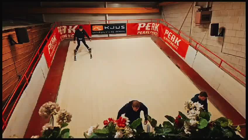 @Skiteam &lsquo;t skiet niet op