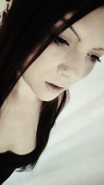 @einfachmely