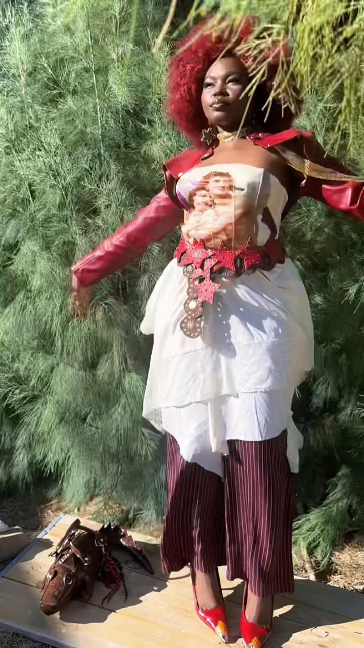 @tinaa_starra