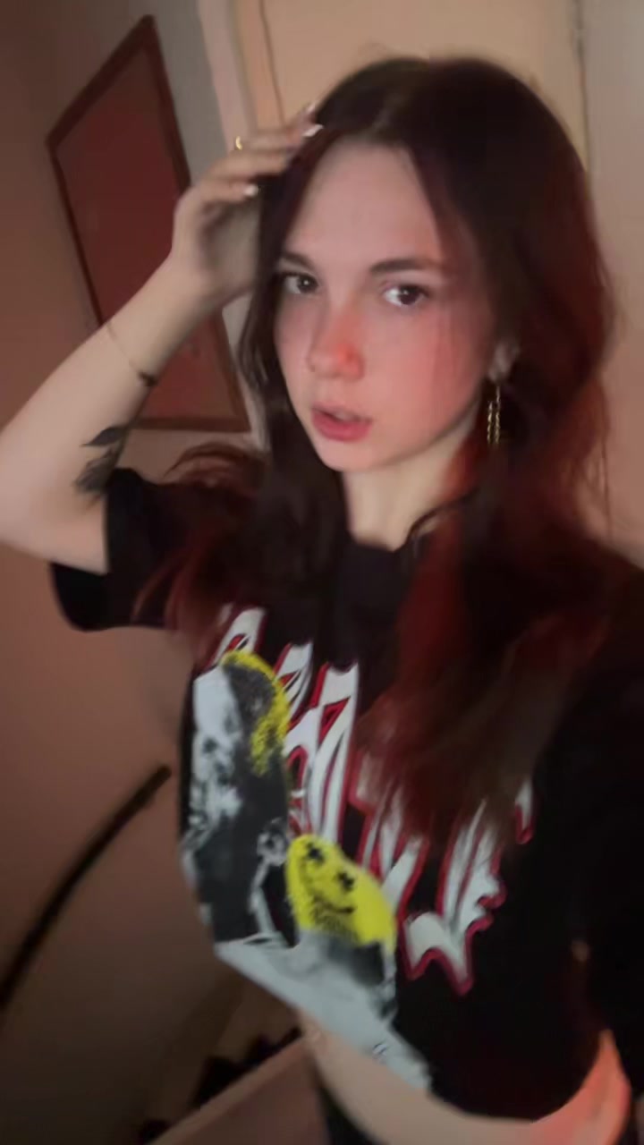 @👀