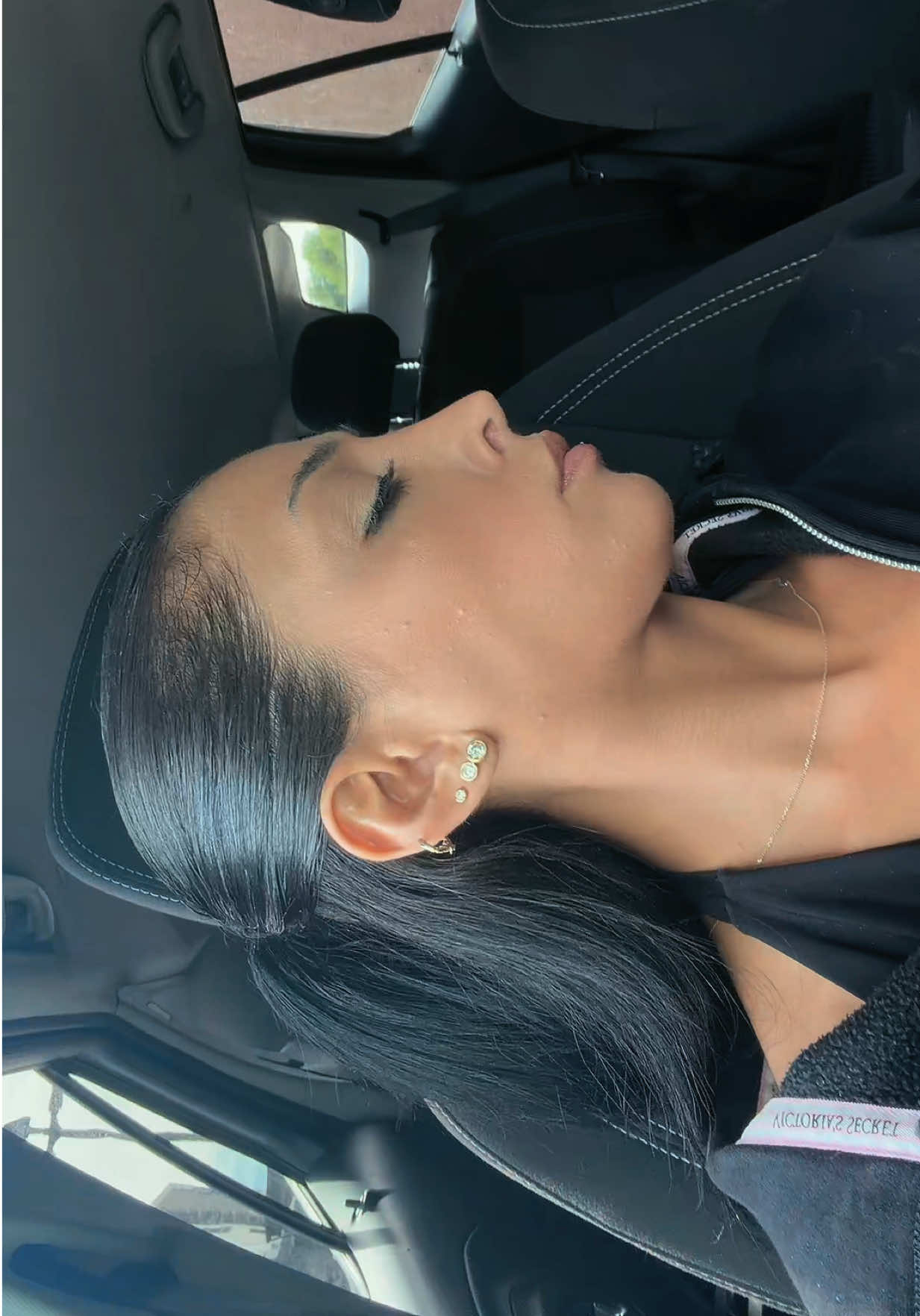 @Rend Lara🧿🌹