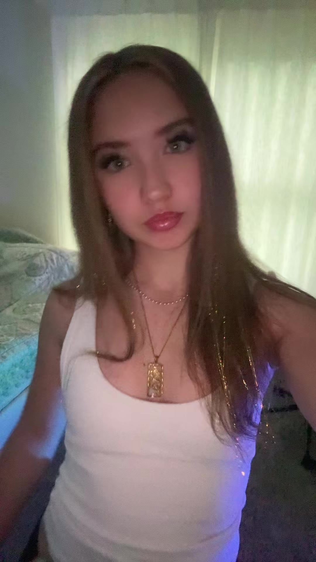 @️