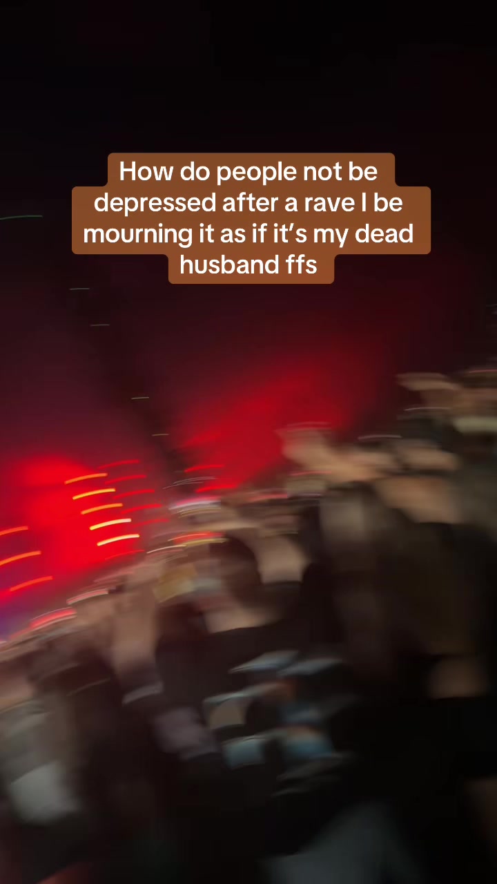 @𝒜𝒷𝒷𝒾ℯℒℴ𝓌𝒹ℯ𝓃🪩🍒