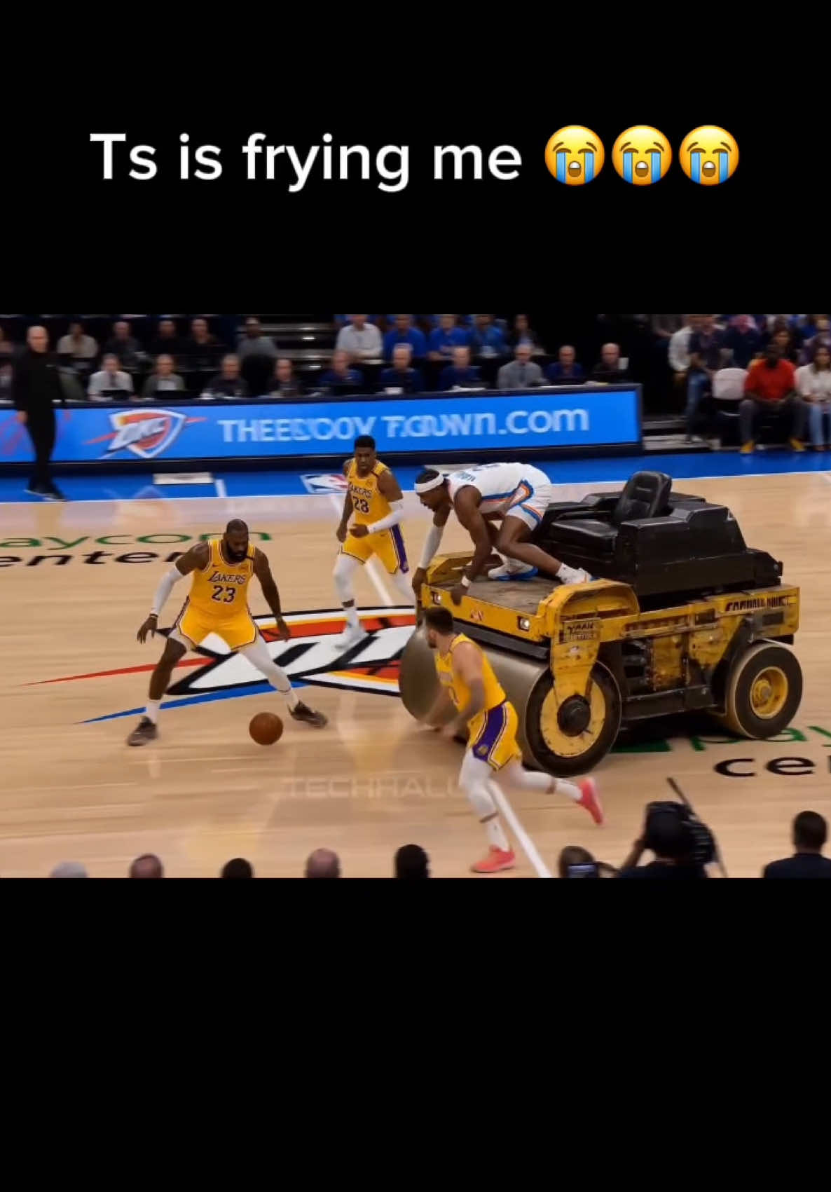 @DUNK | BASKETBALL