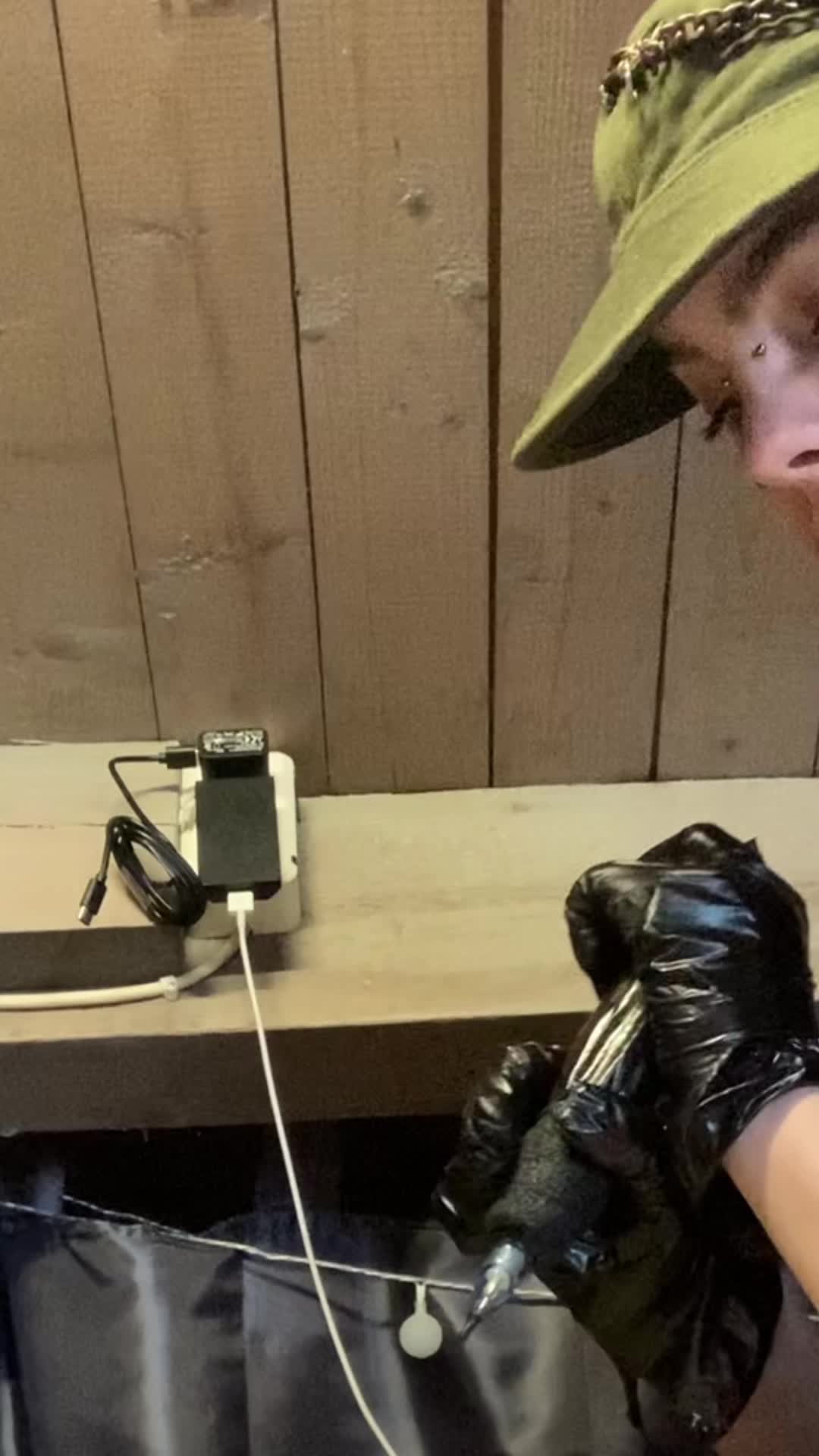 @robin.buzzz