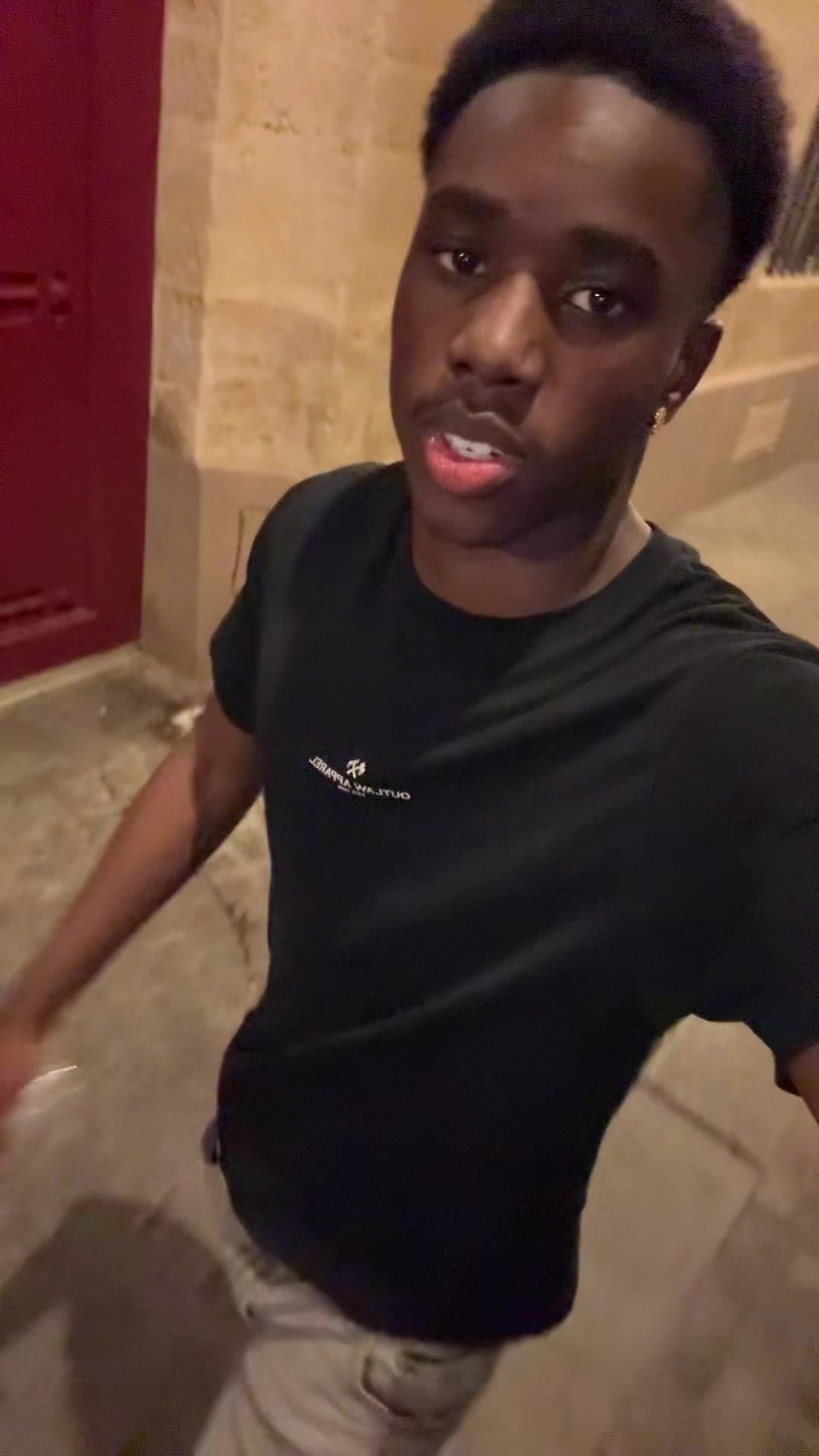 @𝐑𝟐 𝐱 𝐁𝟐