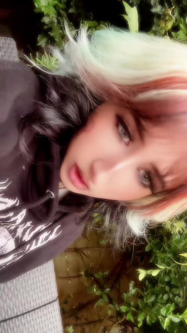 @𝓬𝓮𝓬𝓮♡︎