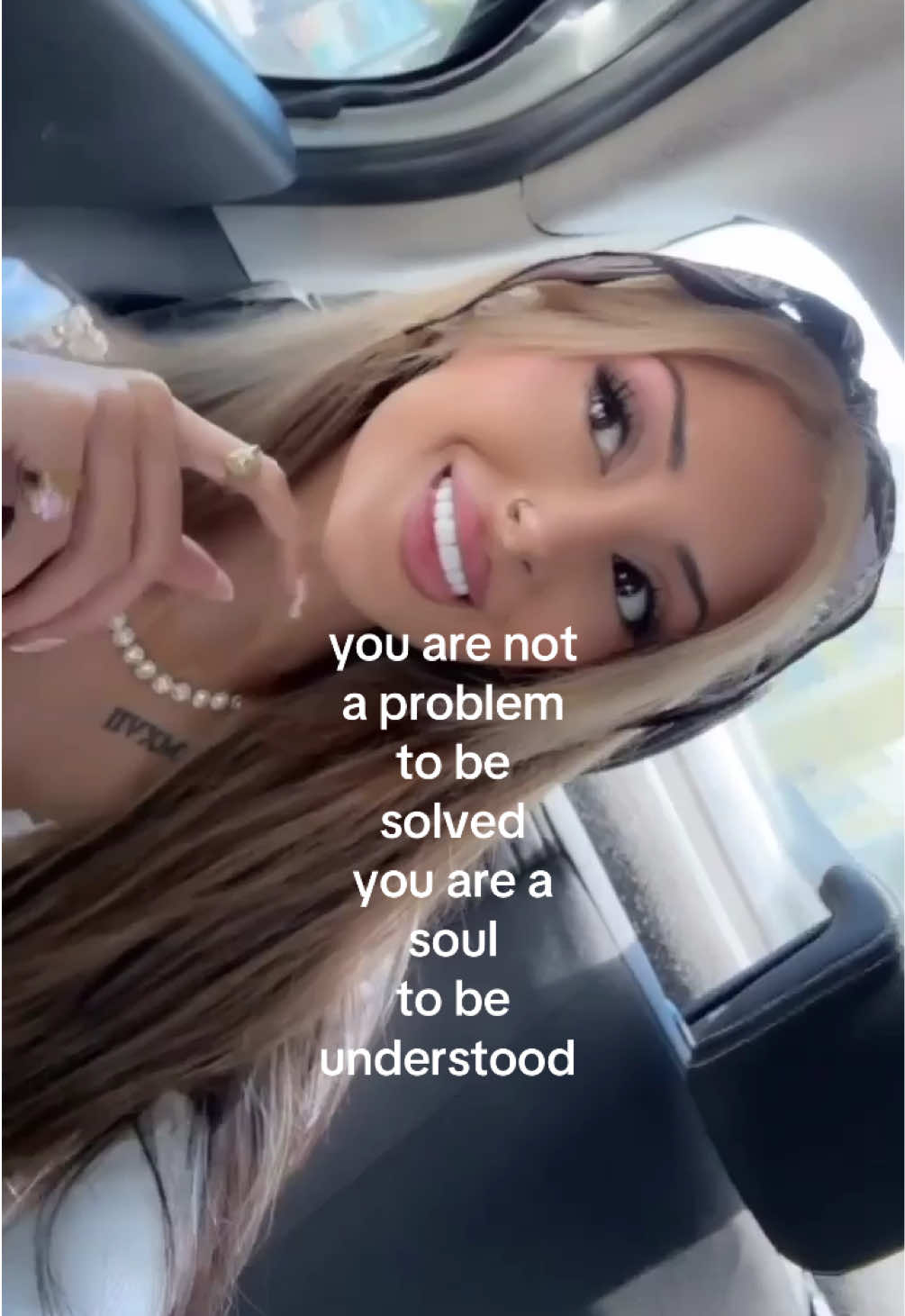 @Sumaira🌸⚡️✨