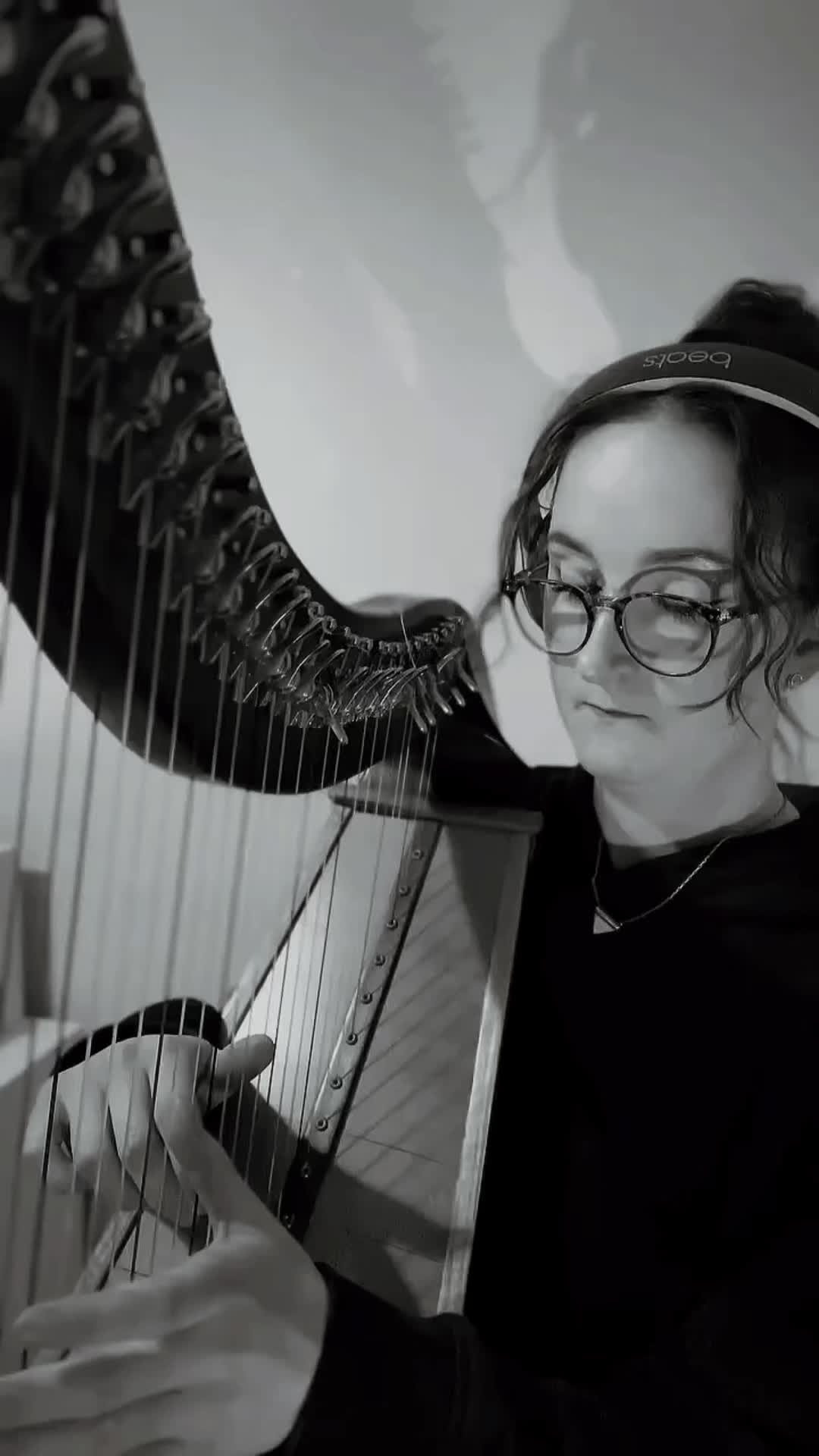 @Harpist-Maria Boyle