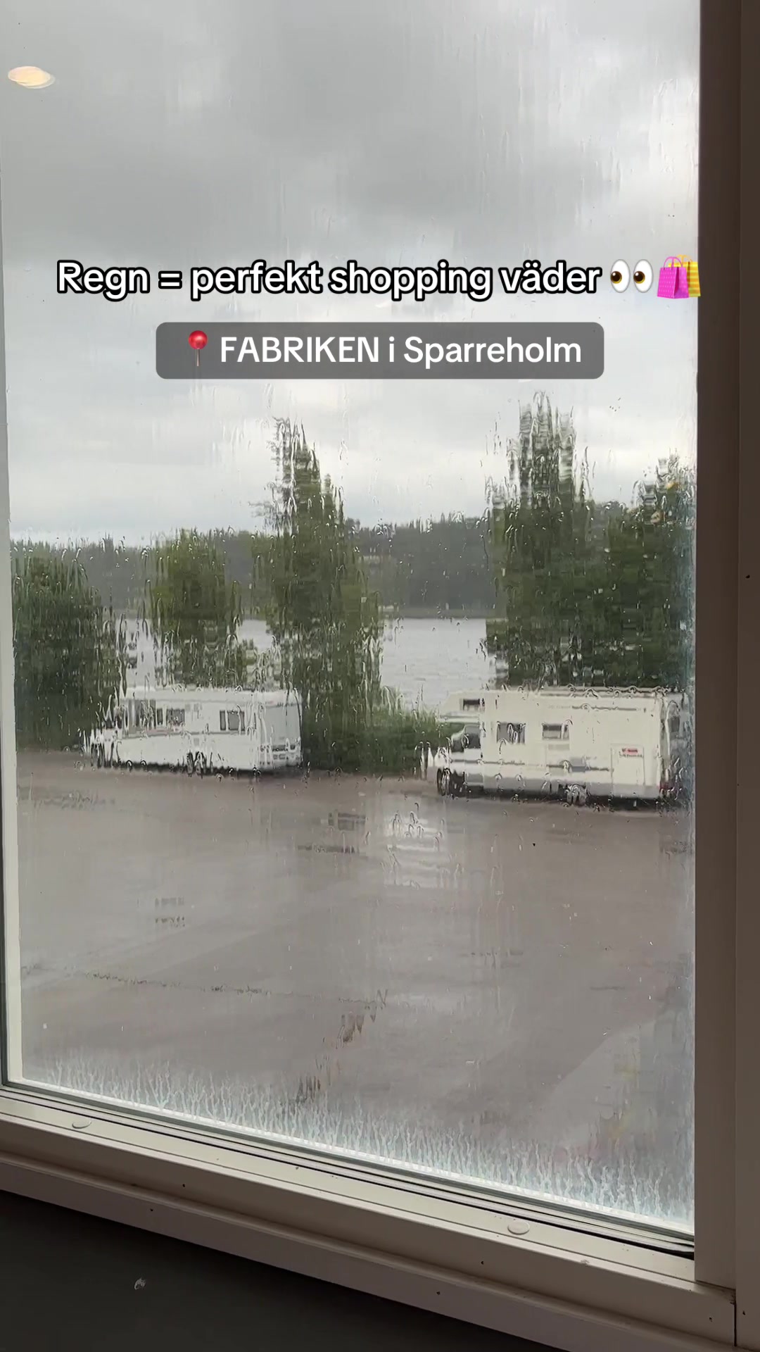 @FABRIKEN – outlet på 8000m² 🛍