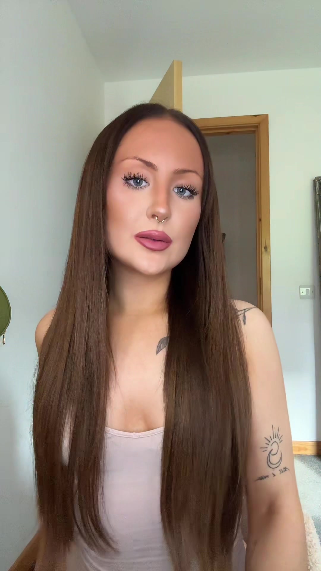 @elliespofforth