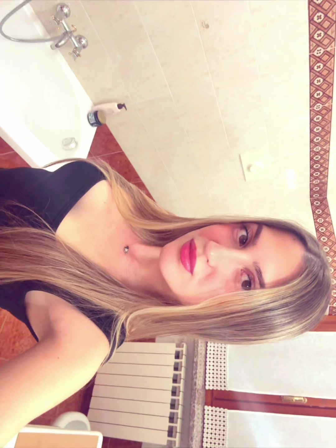 @Tina🦋