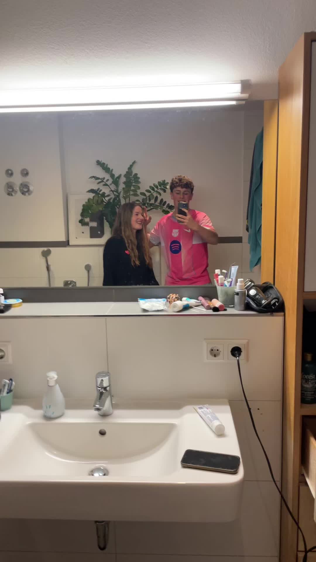 @diehoppies
