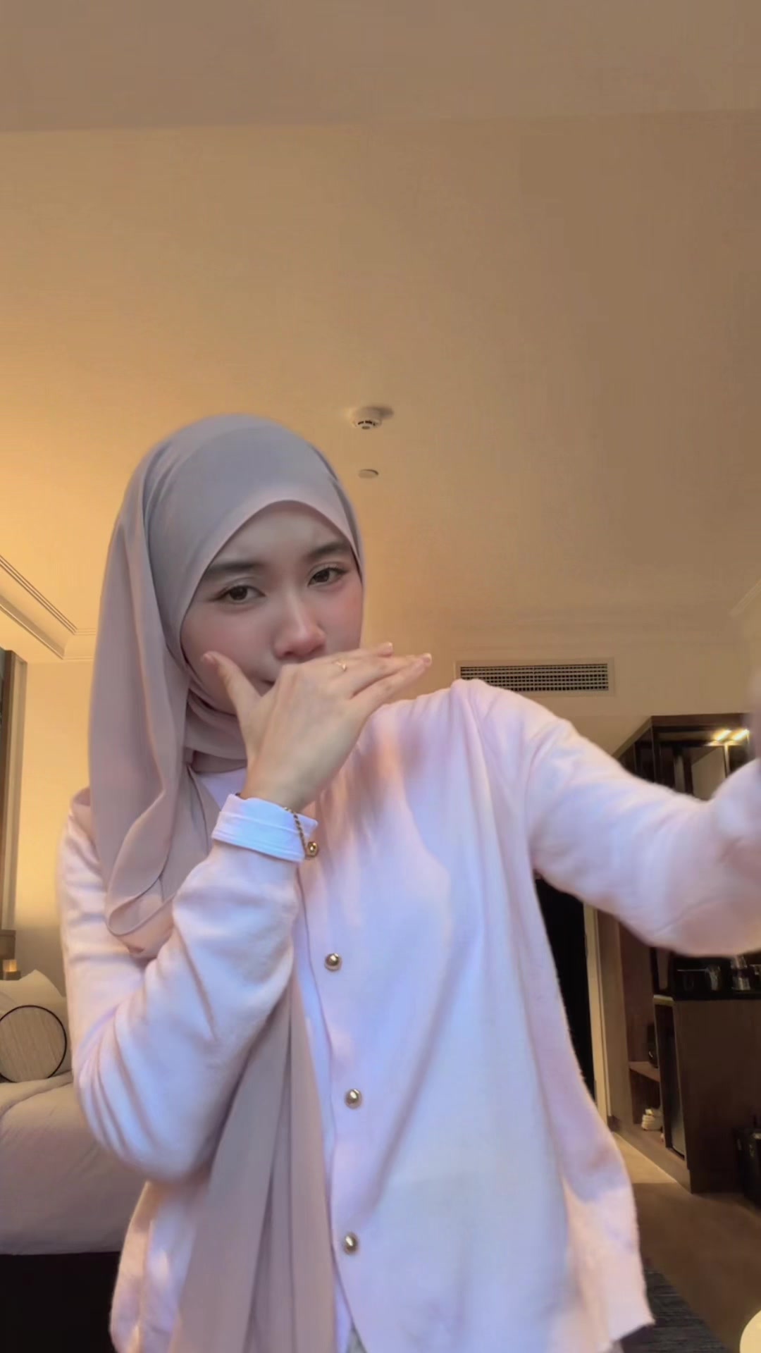@faekahar