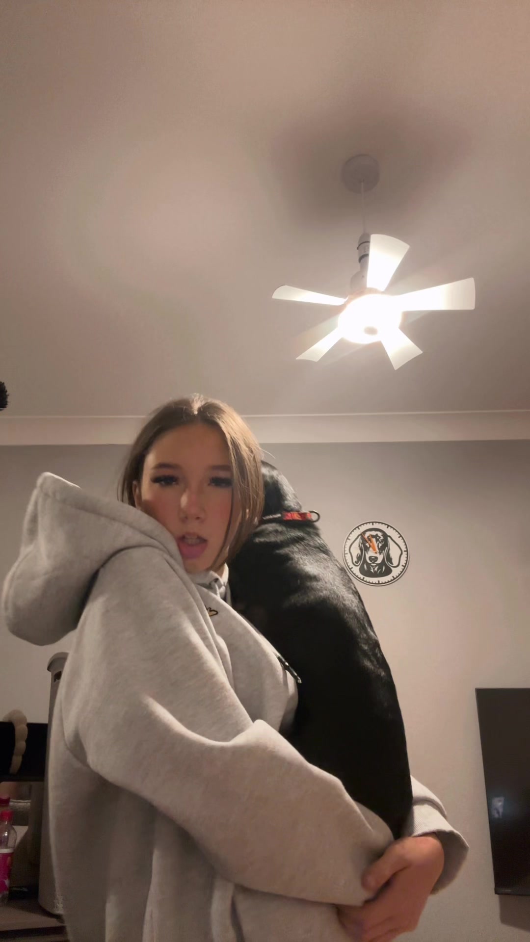 @Chlo