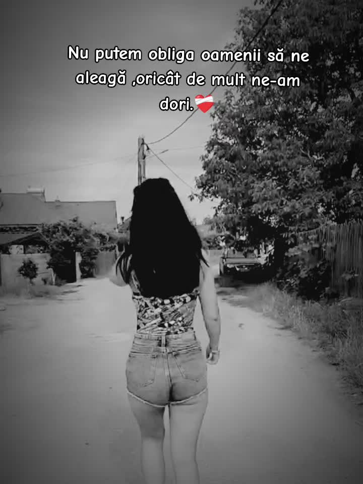 @_𝕽𝖔𝖝𝖝𝖎_🧊
