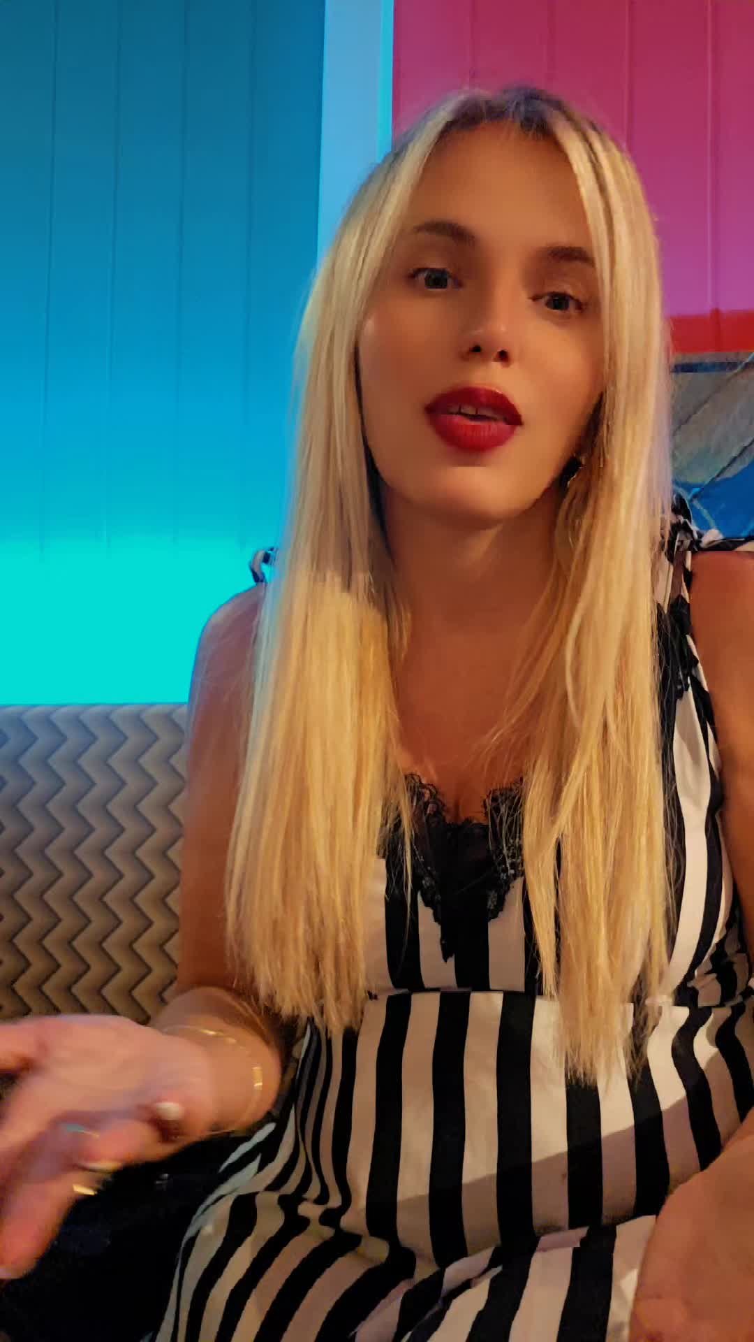 @Gina_Mihaela Uk Chelmsford