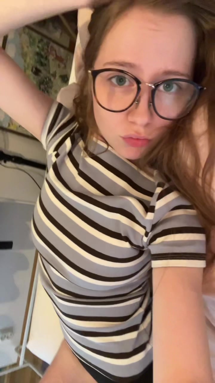 @Ella