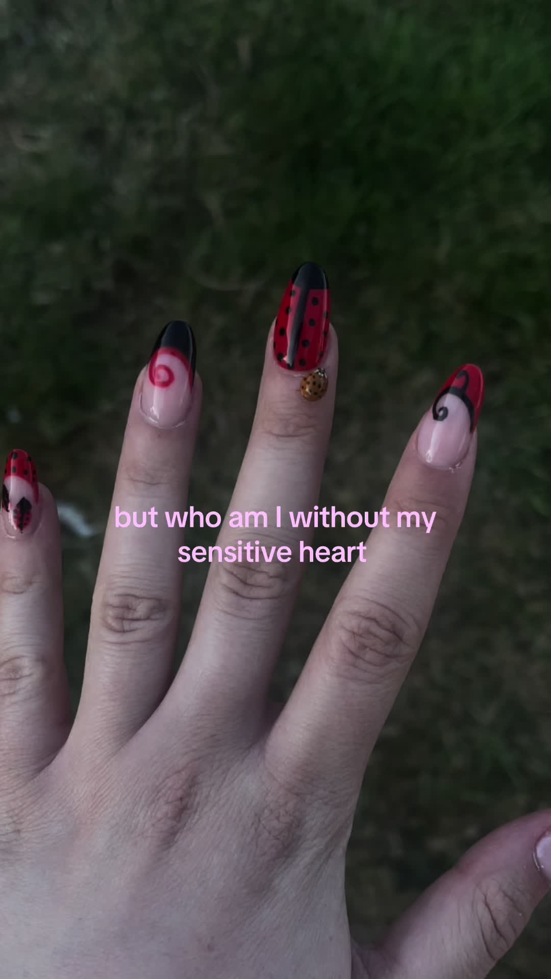 @itsliterallyjustbelle