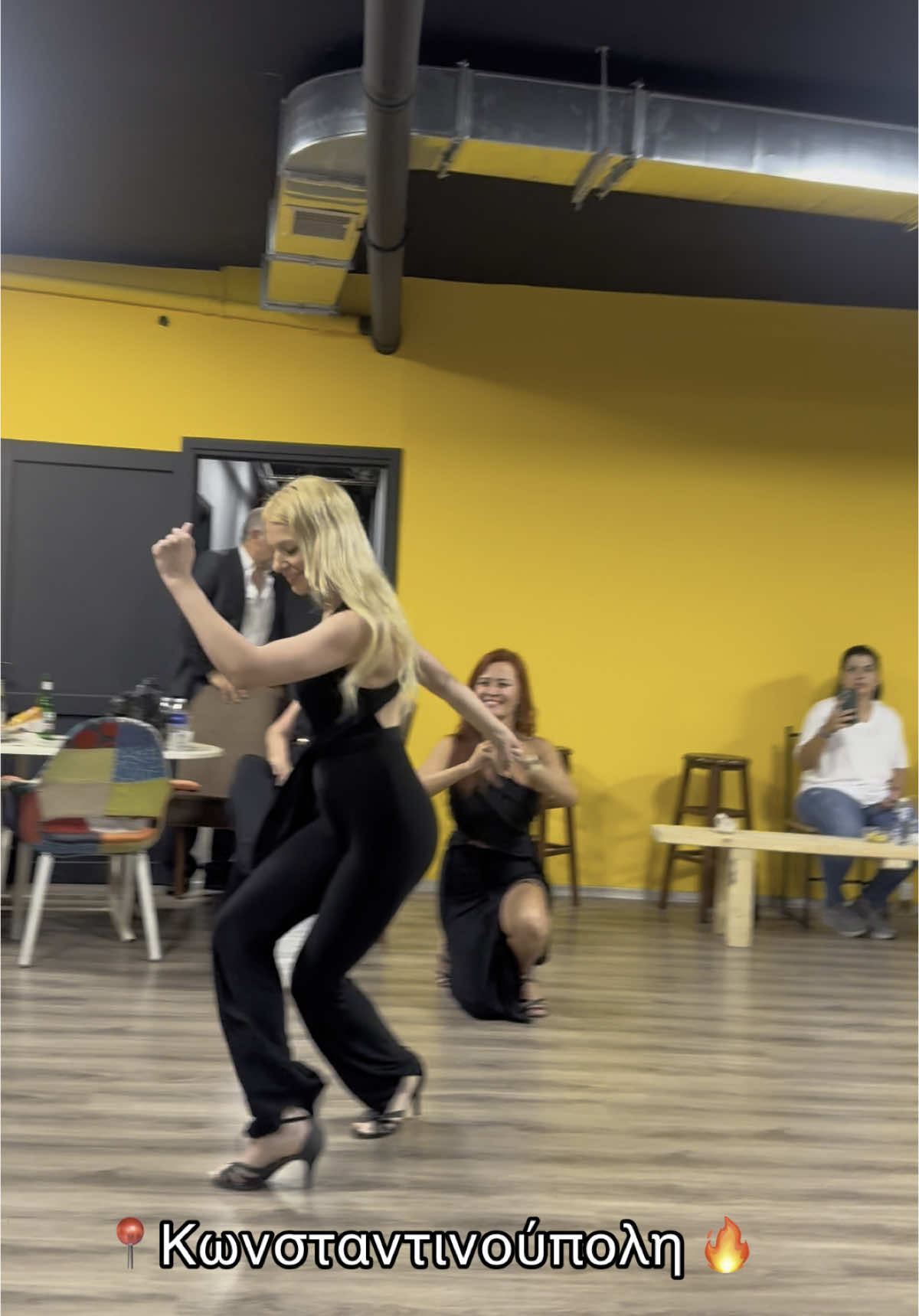 @Elina Komninou