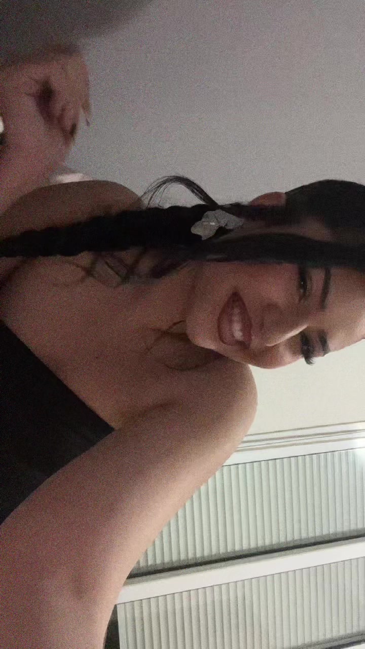 @Glykeria_flk