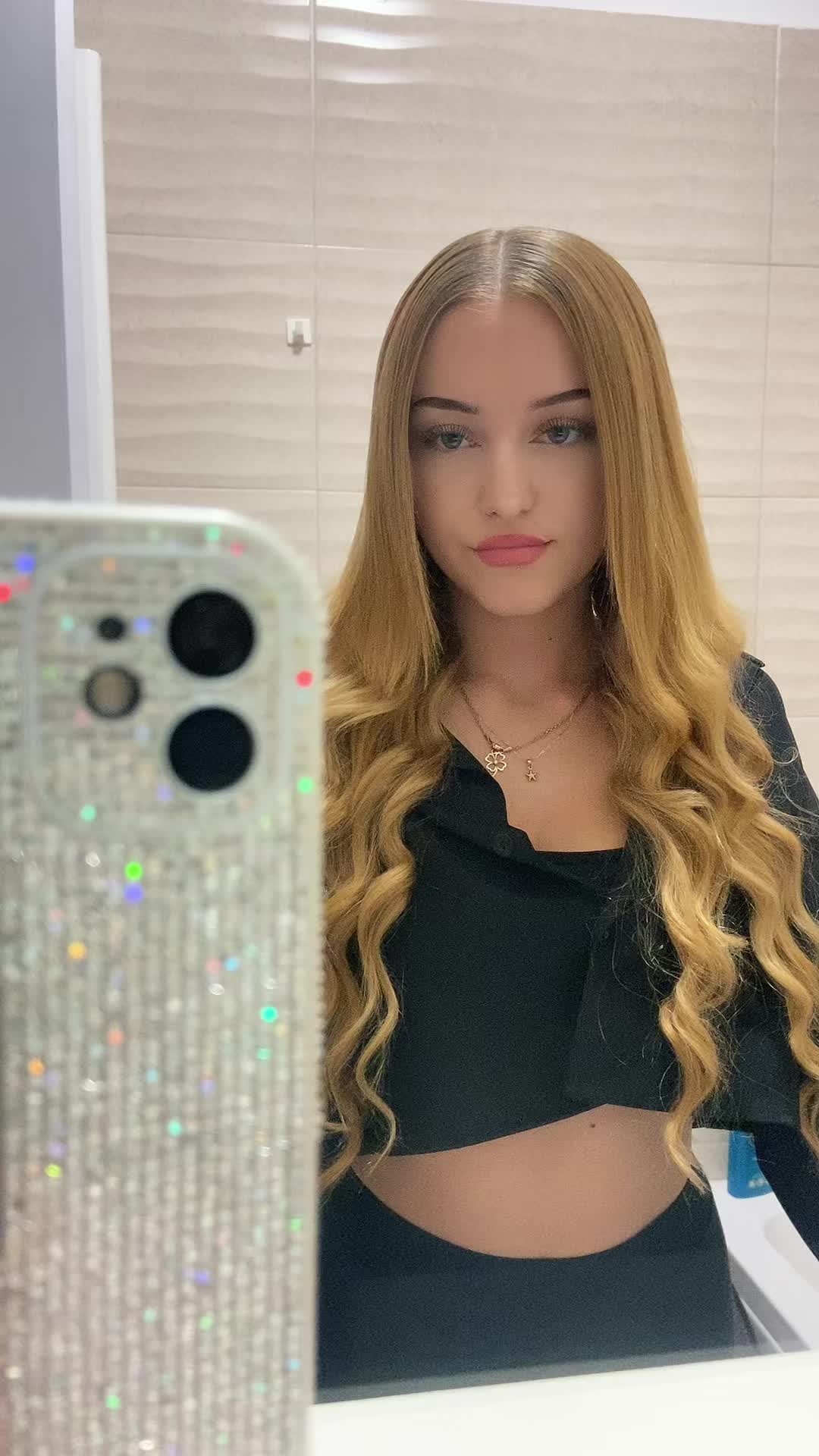 @𝕯𝖆𝖓𝖞