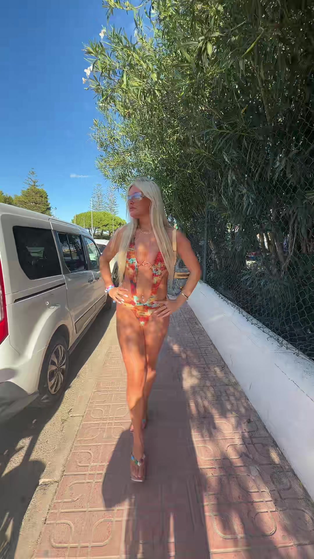 @ellielongton