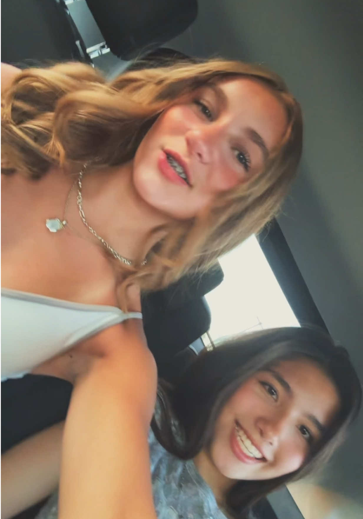 @Brookie.🌺🌅🏖️