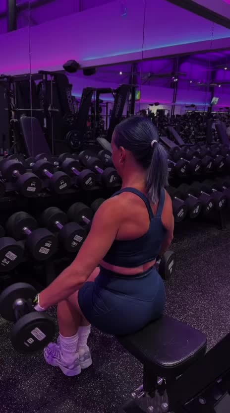 @SharleneFitness