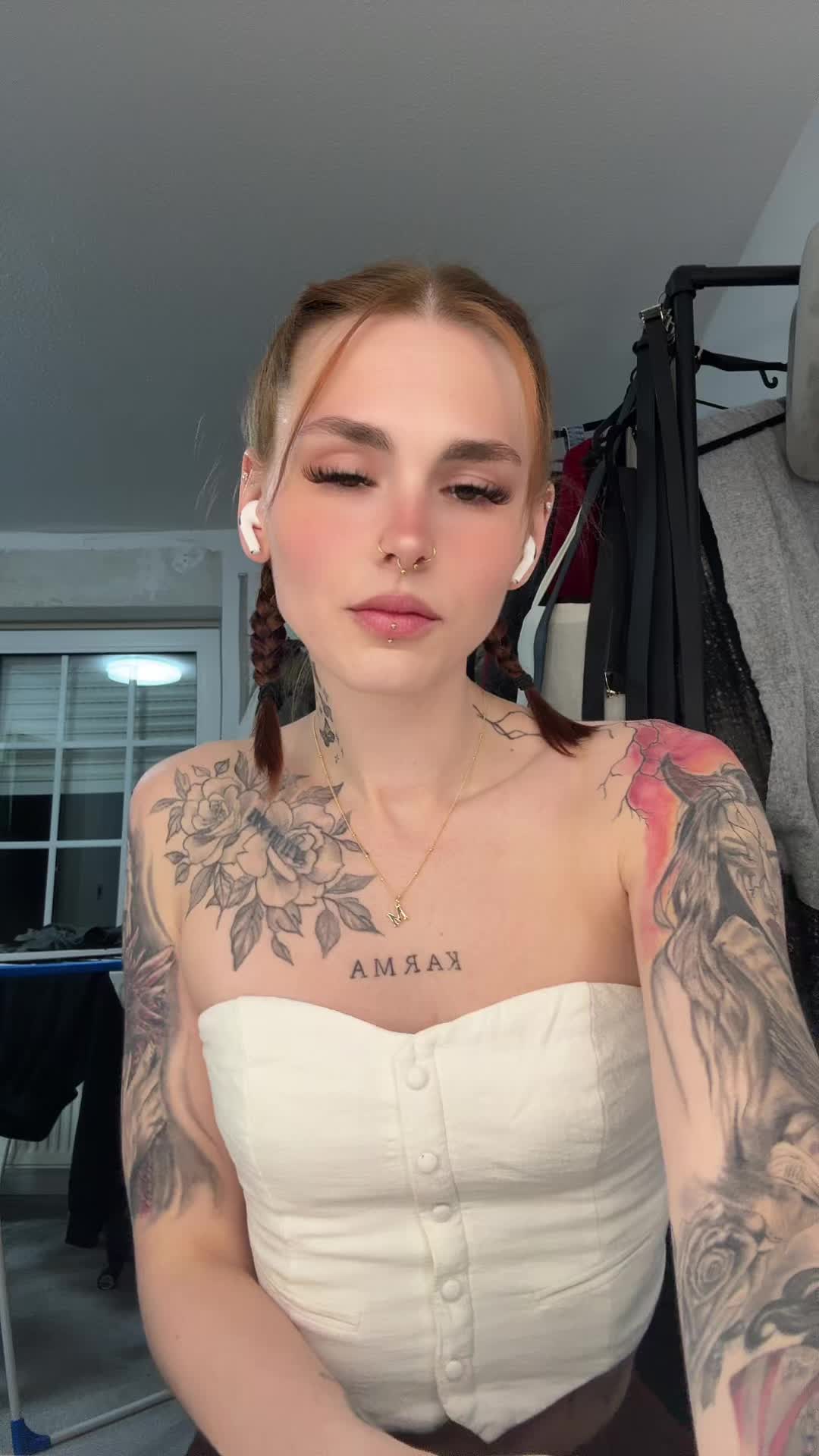 @Dana🦋