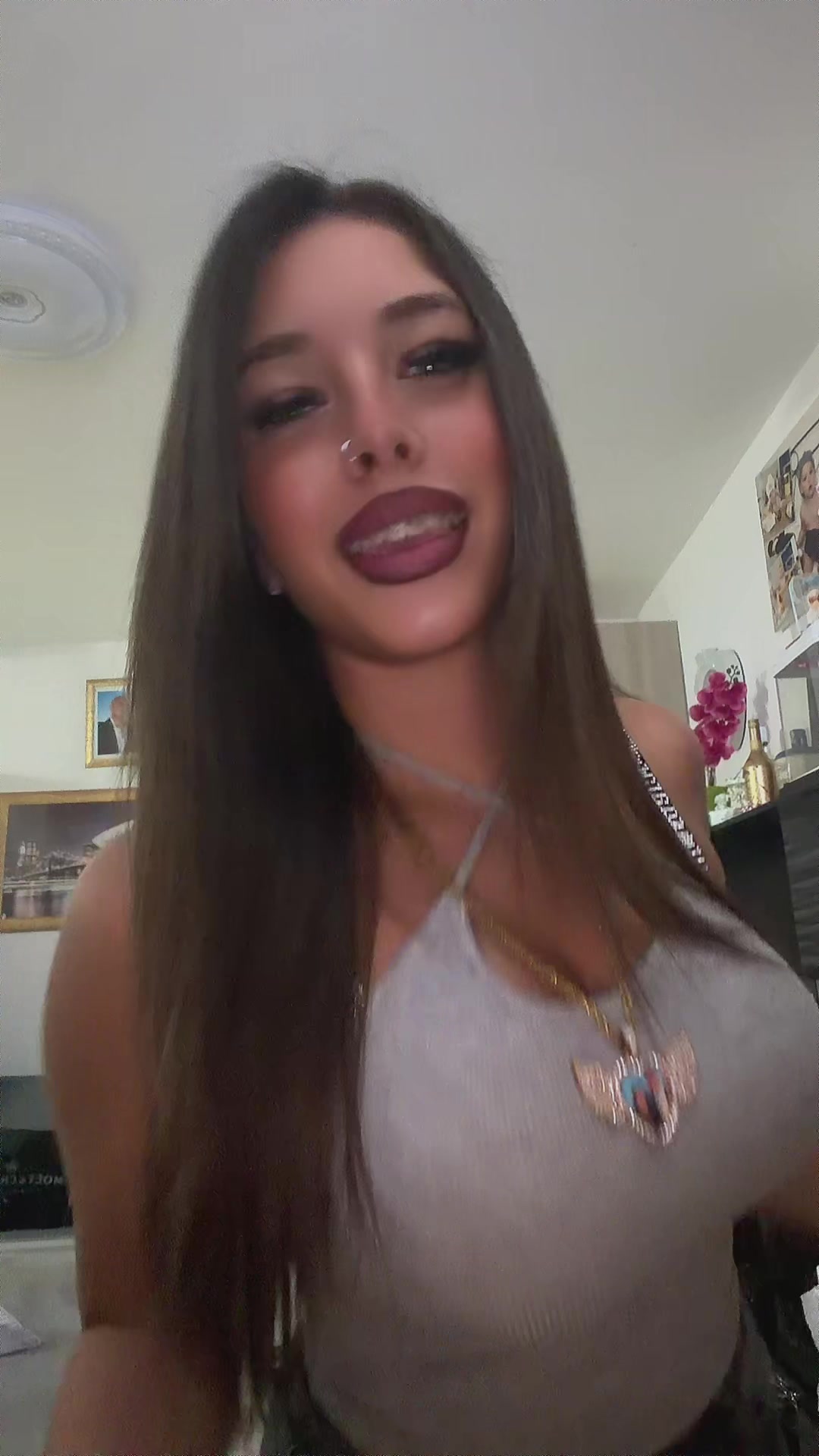 @Antonia🇨🇺😁
