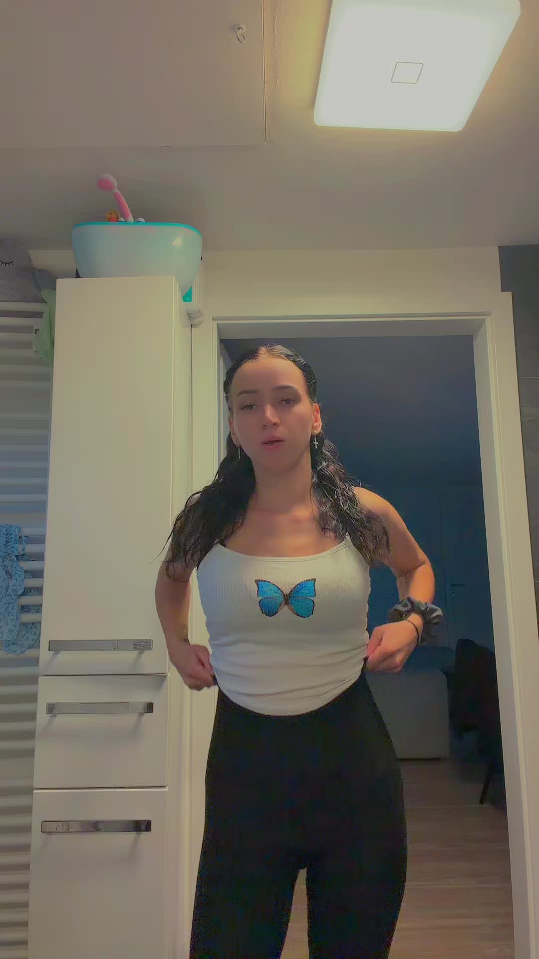 @🦋F R A N Z I S K A🦋