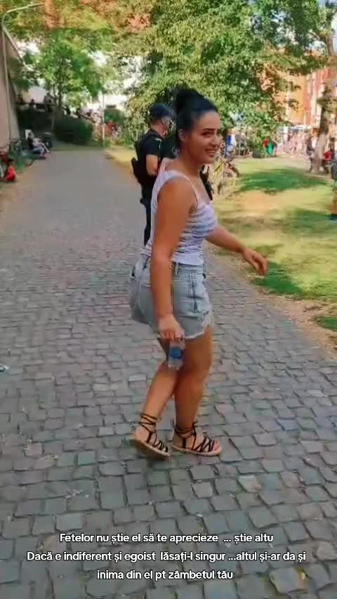 @Ana Ana