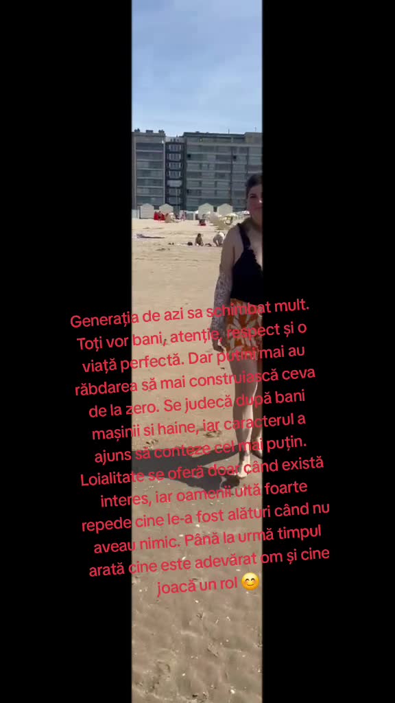 @Ella Elena