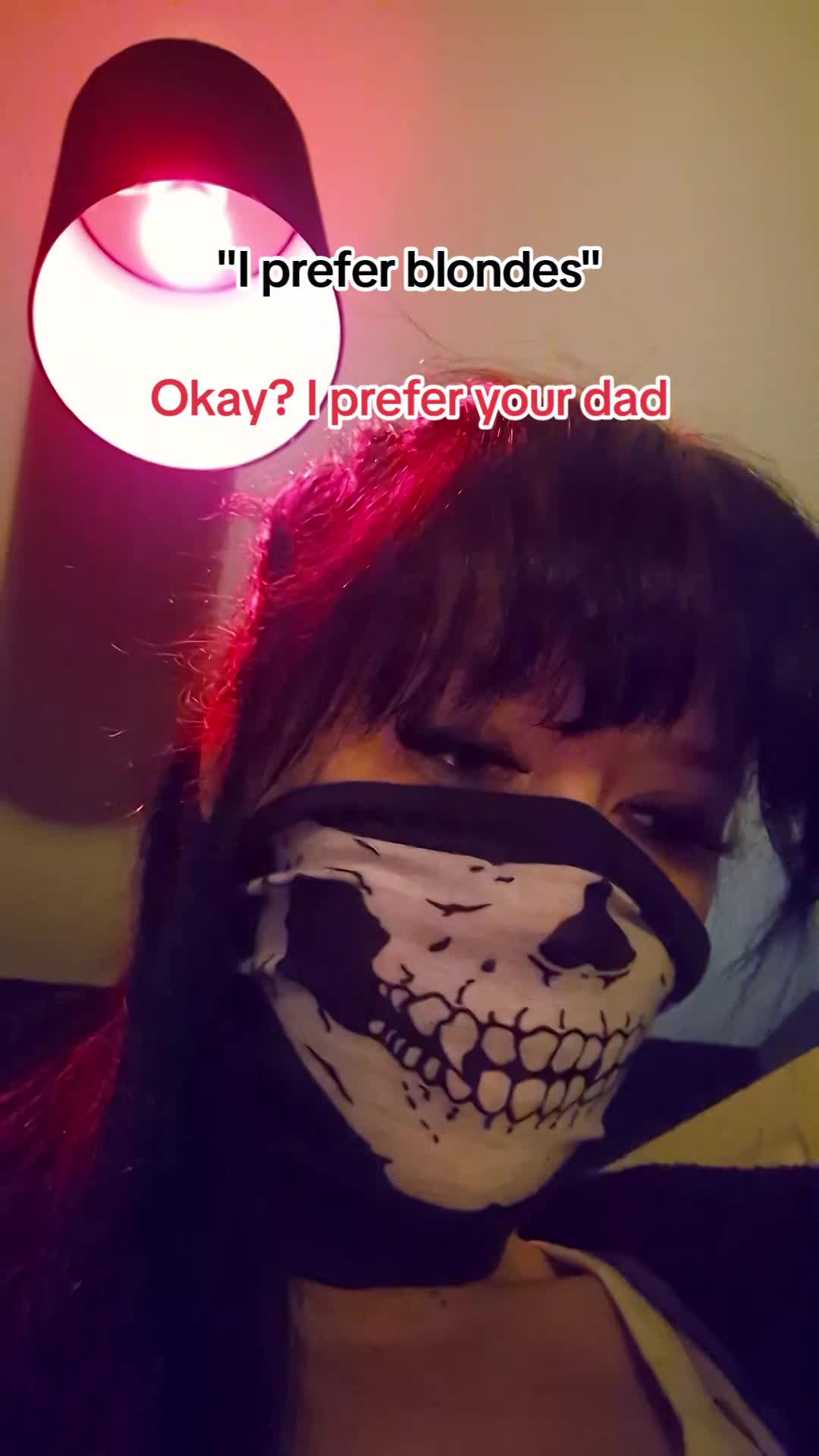 @𝔏𝔦𝔱𝔱𝔩𝔢 𝔡𝔢𝔪𝔬𝔫😈🥀📚