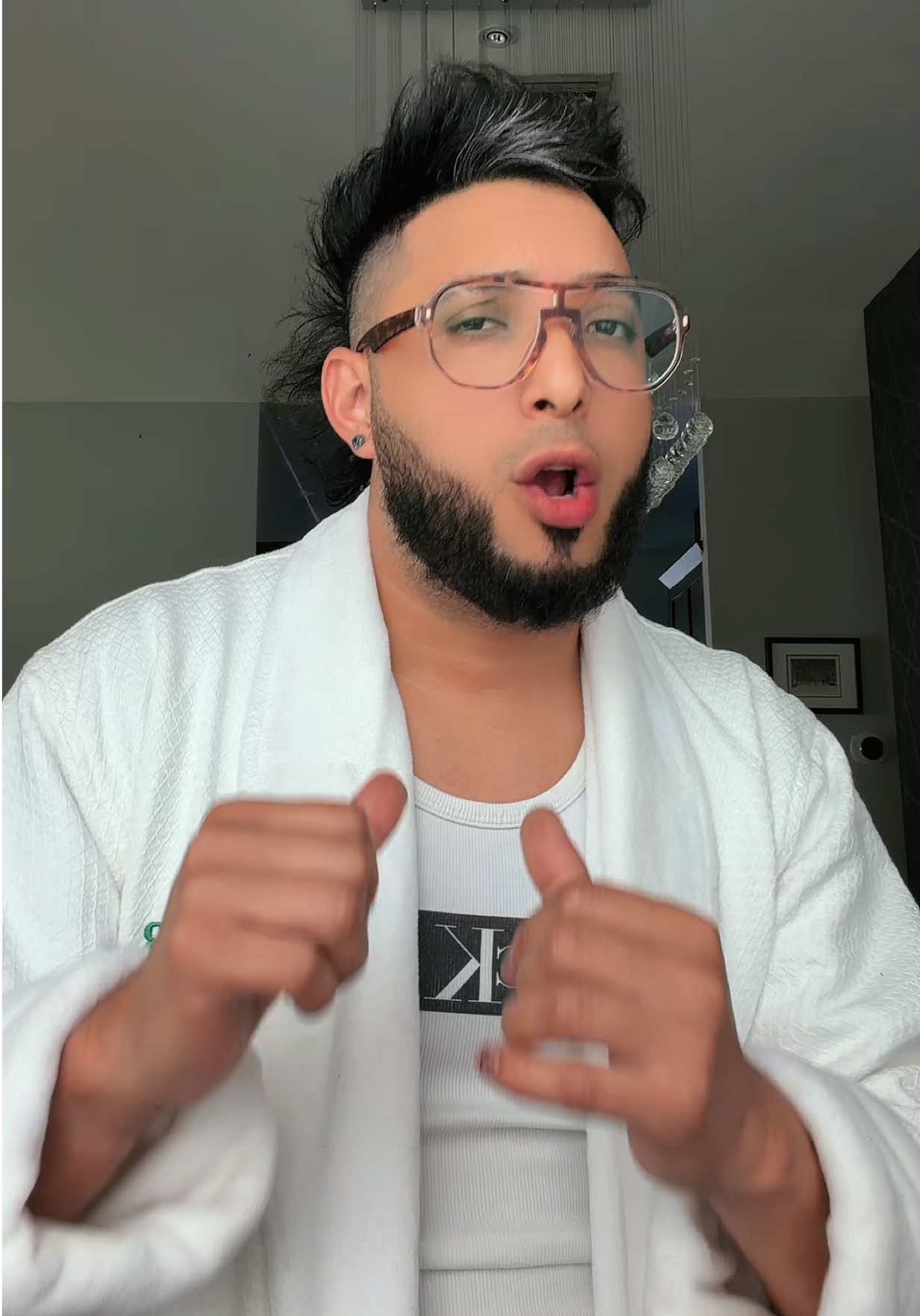 @𝐓𝐞𝐧𝐨𝐜𝐡