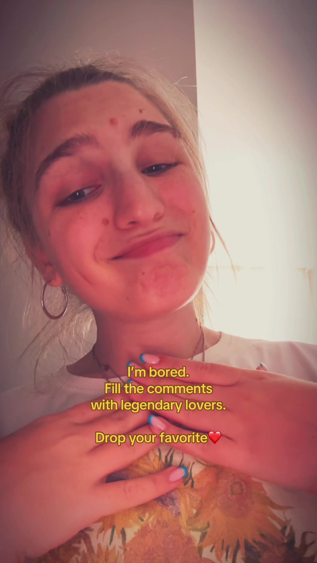 @LauraStreaming