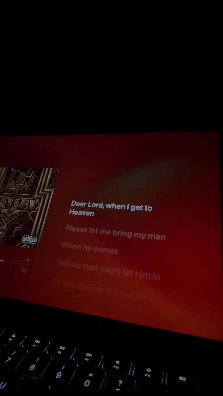 @lyrics_lens0