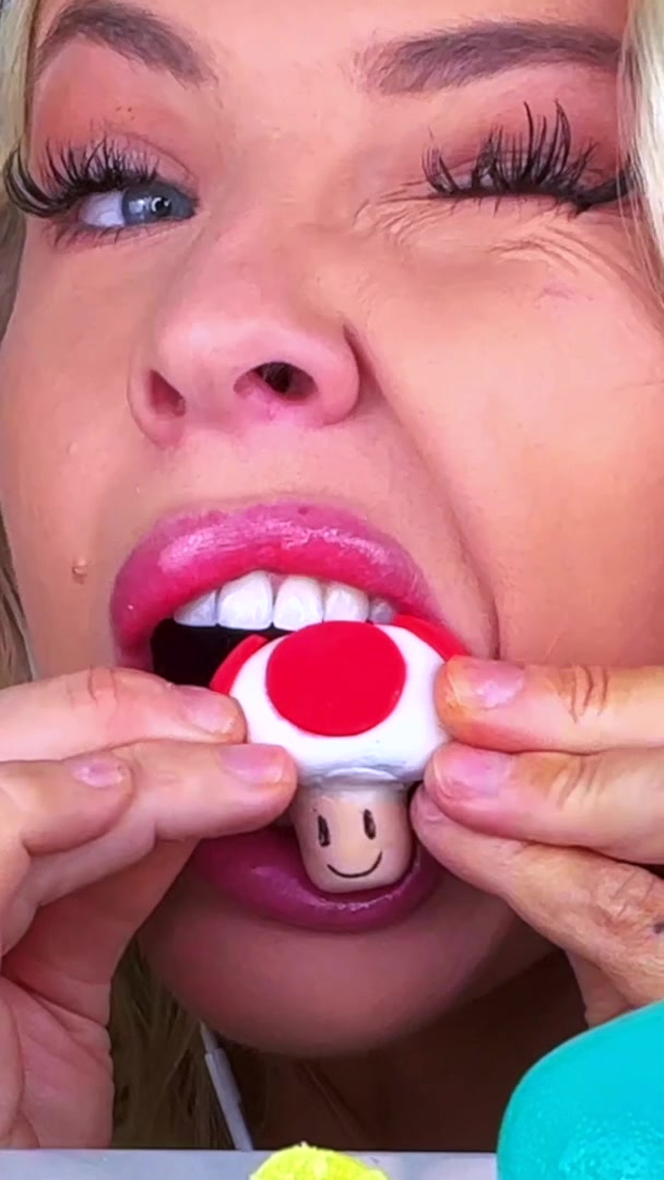 @HunniBee ASMR