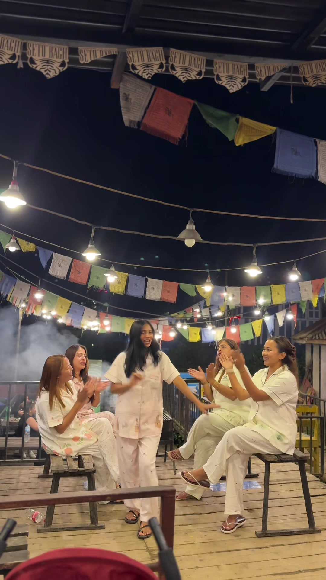 @Aruna limbu(deuja)🙏❤️
