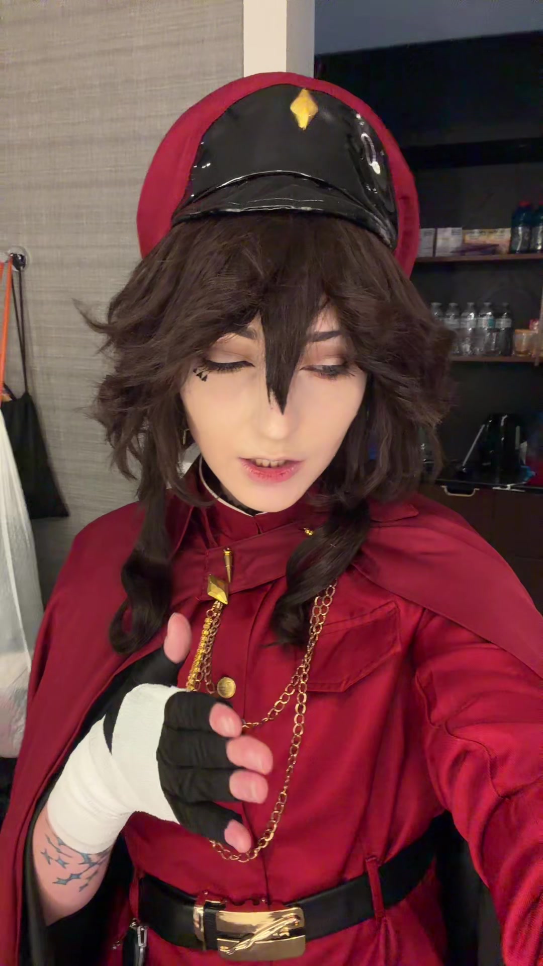 @𝓐𝓻𝓪𝔀𝓷 🍷
